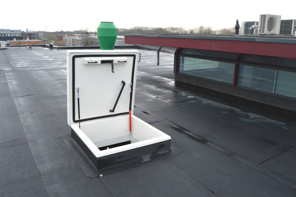 sancmscopy9776_daktoegang dakluik-min.jpg